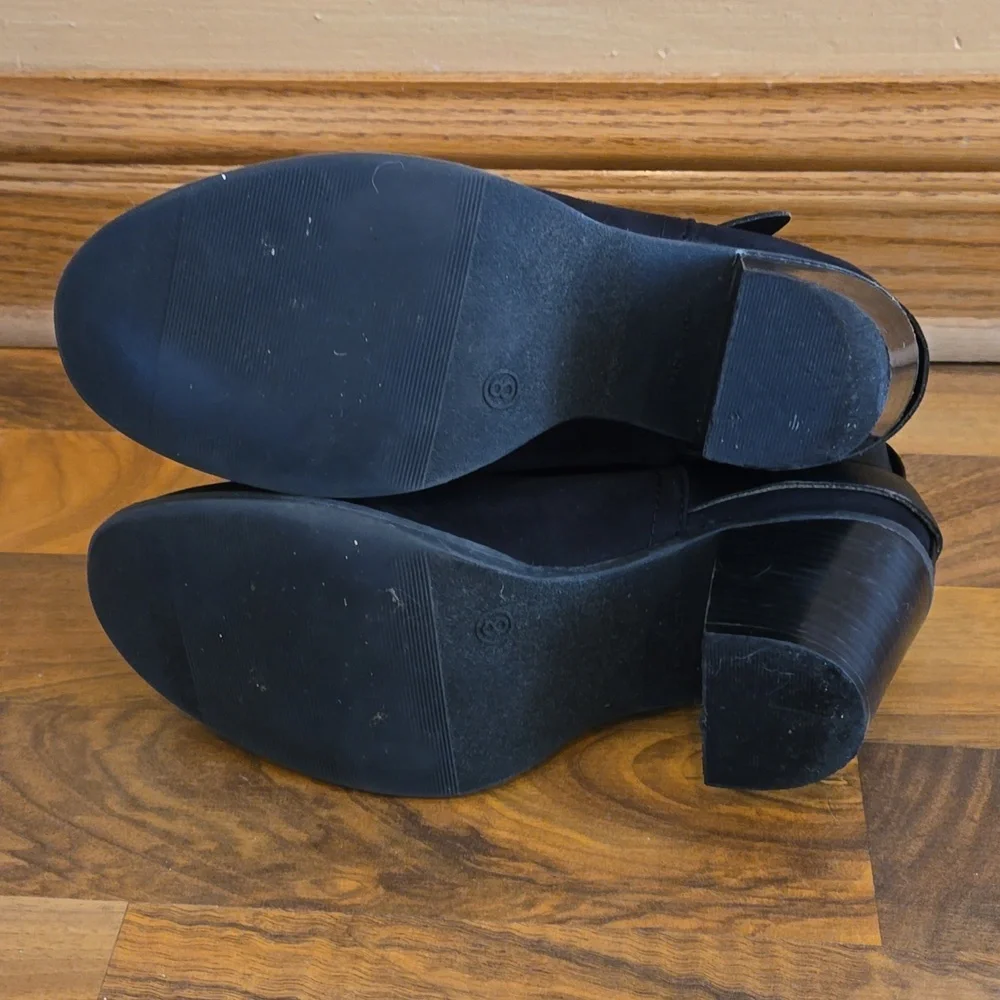 Cross strap ankle boots